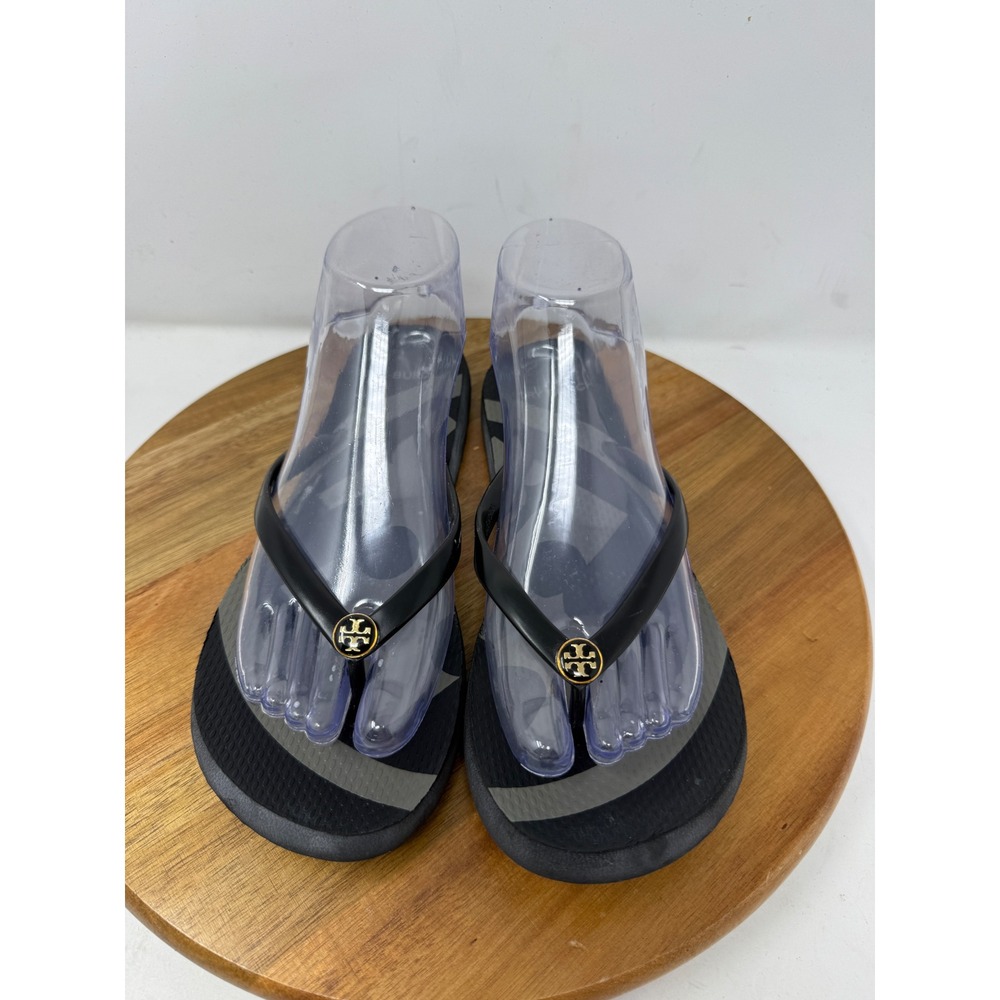 Tory Burch Black Grey Graphic Logo Flip Flop Thong Sandals Gold Medallion Size 8
